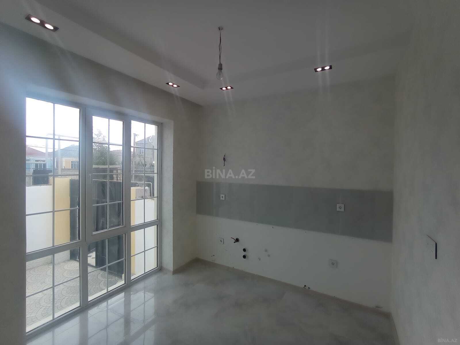 4 otaqlı Həyət evi/Bağ evi, Zabrat q., Bakı