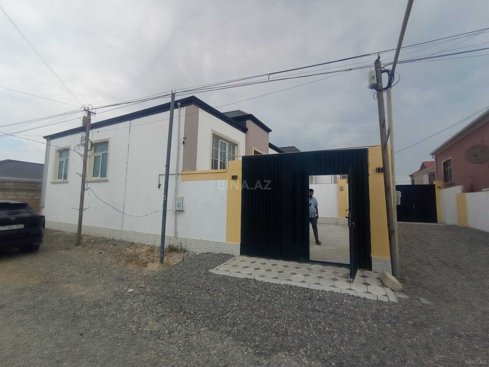 4 otaqlı Həyət evi/Bağ evi, Zabrat q., Bakı