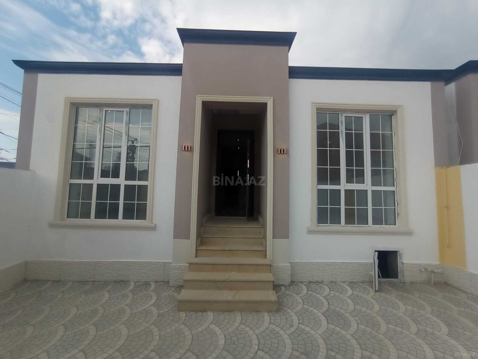 4 otaqlı Həyət evi/Bağ evi, Zabrat q., Bakı