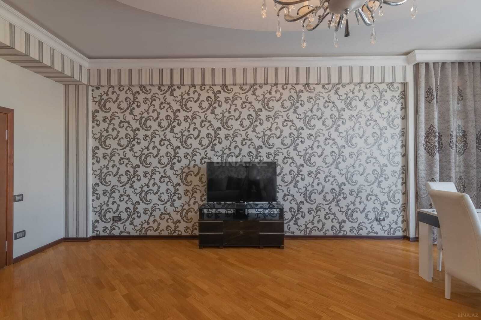 3 otaqlı Yeni tikili, İnşaatçılar m., Bakı