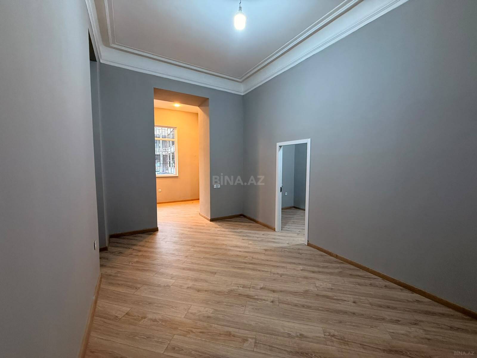 3 otaqlı Köhnə tikili, Nəsimi r., Bakı