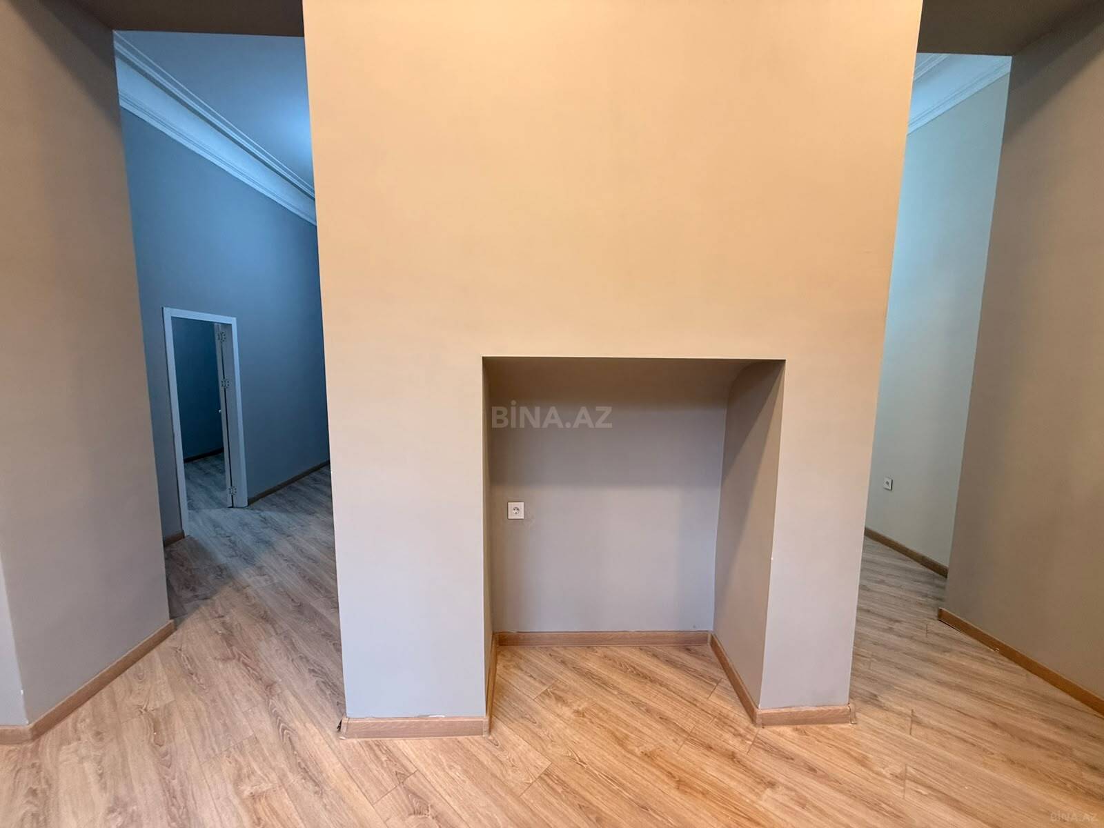 3 otaqlı Köhnə tikili, Nəsimi r., Bakı