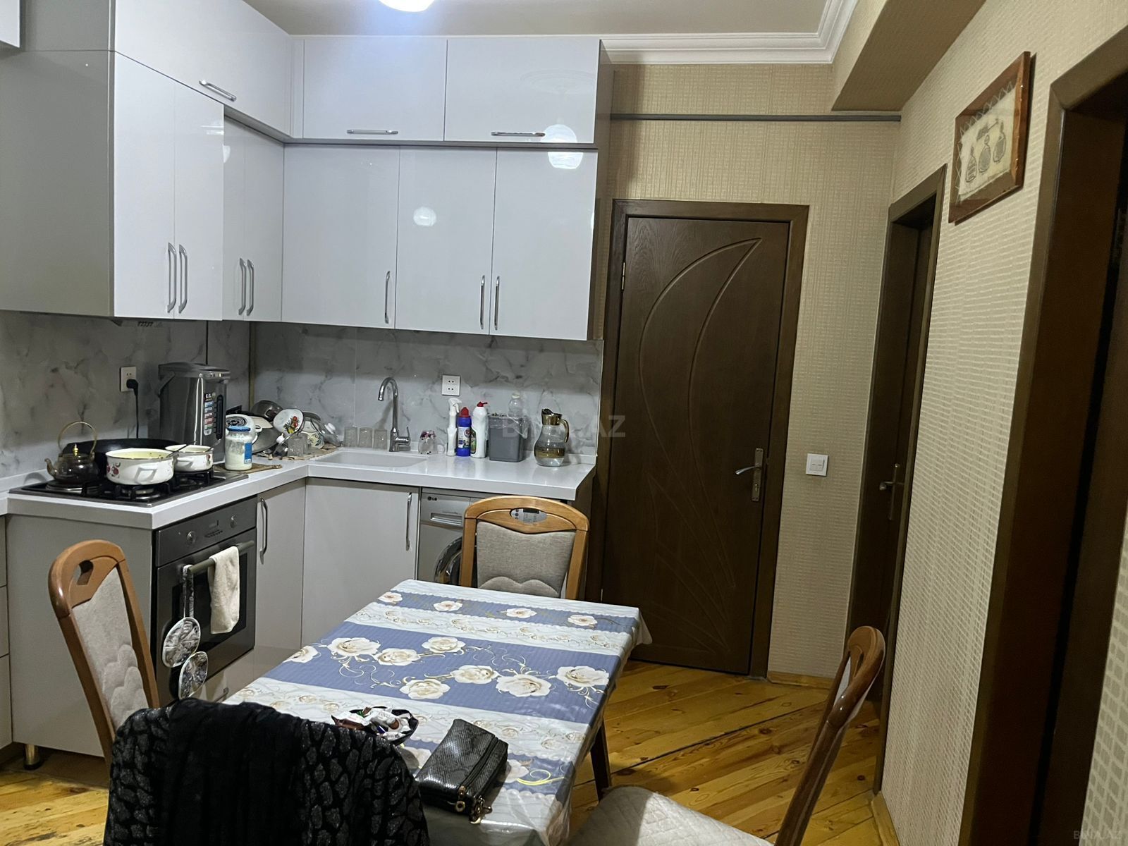 3 otaqlı Yeni tikili, Həzi Aslanov m., Bakı