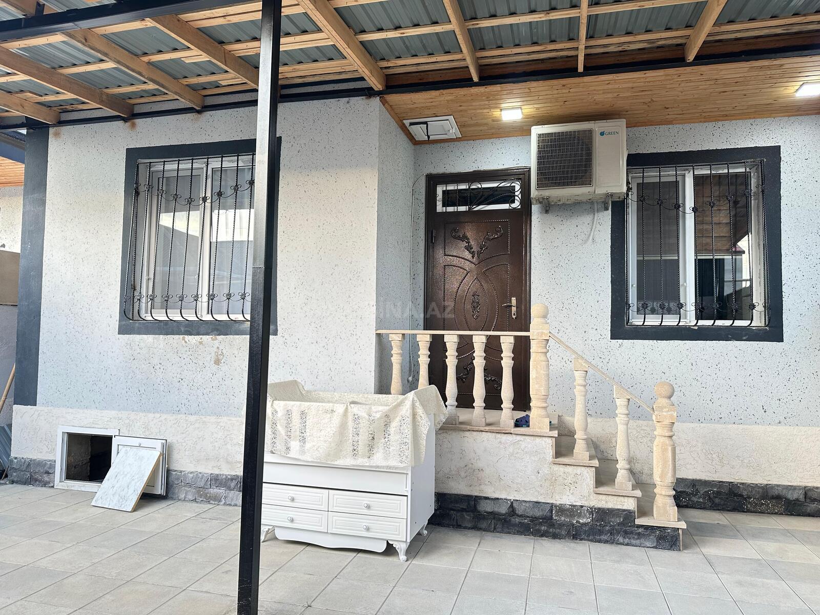 3 otaqlı Həyət evi/Bağ evi, Yeni Corat q., Bakı