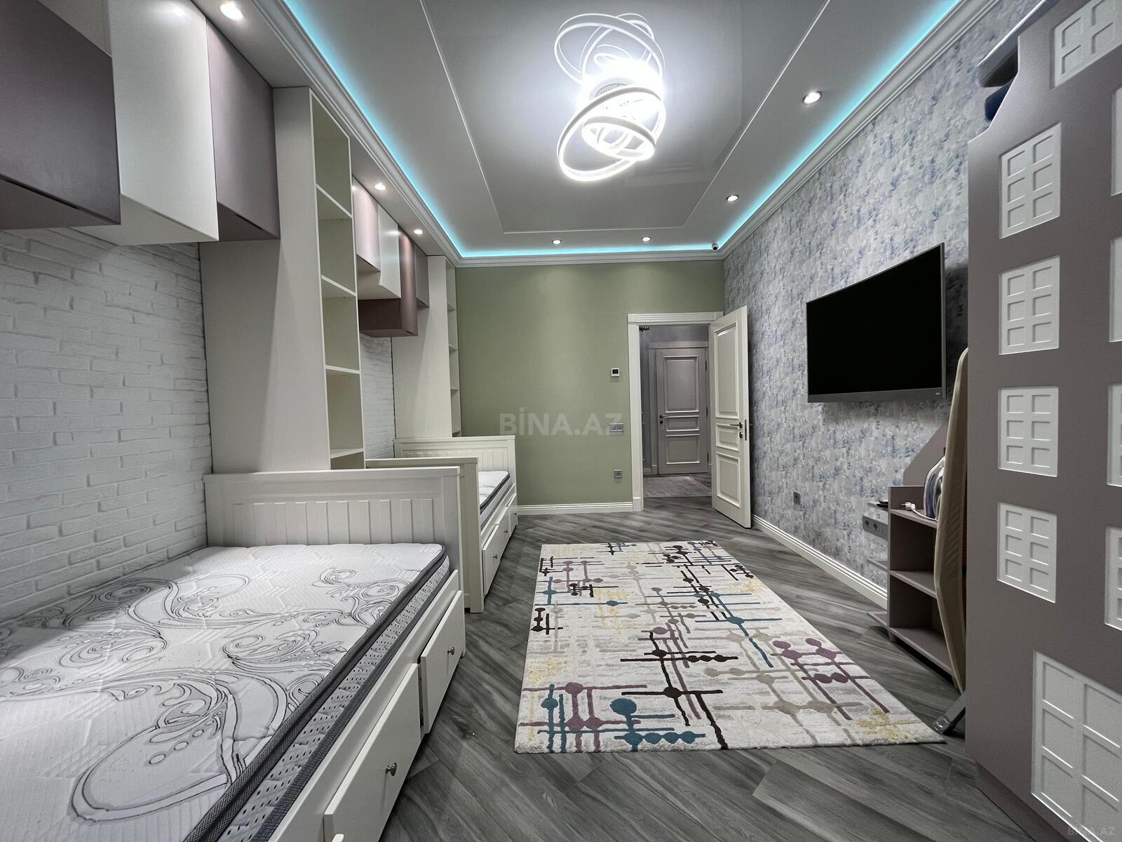 3 otaqlı Yeni tikili, 8 Noyabr m., Bakı