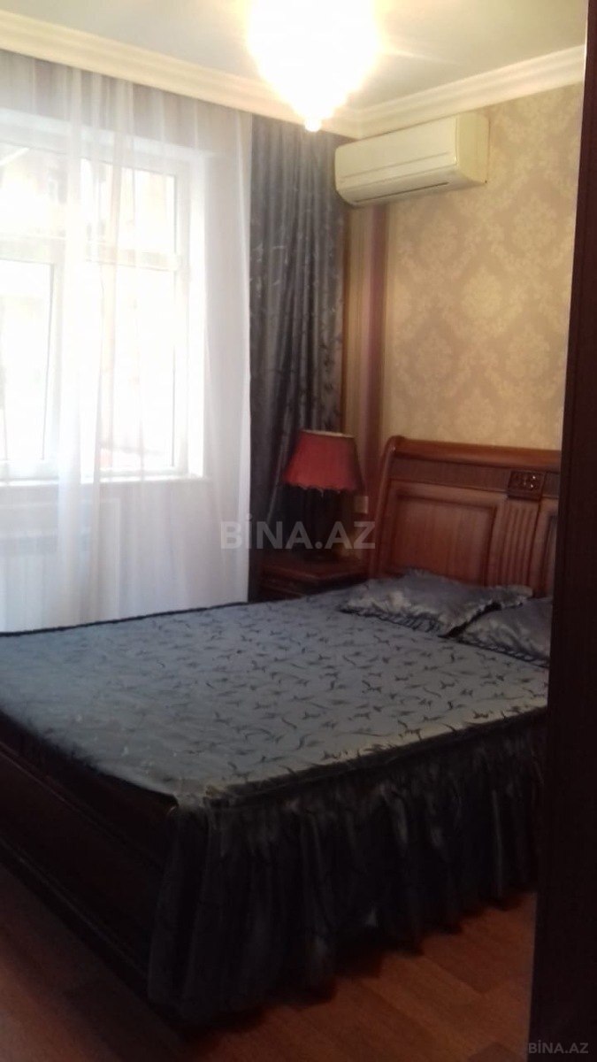 3 otaqlı Yeni tikili, İnşaatçılar m., Bakı