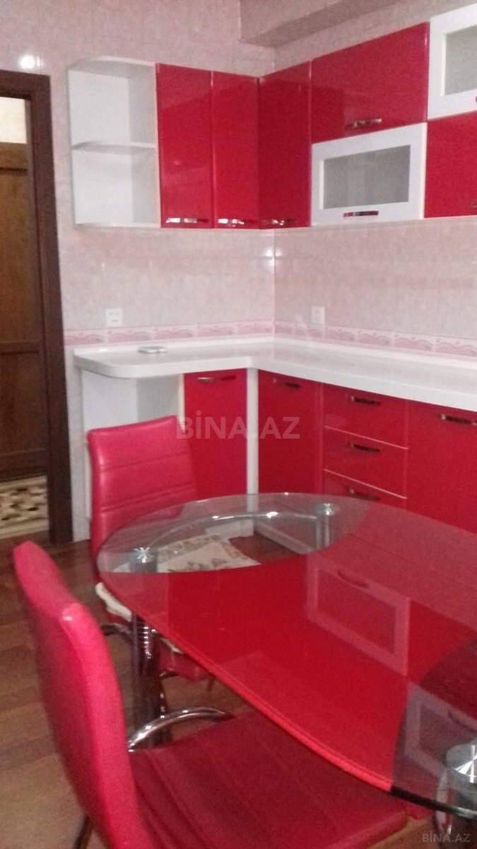 3 otaqlı Yeni tikili, İnşaatçılar m., Bakı