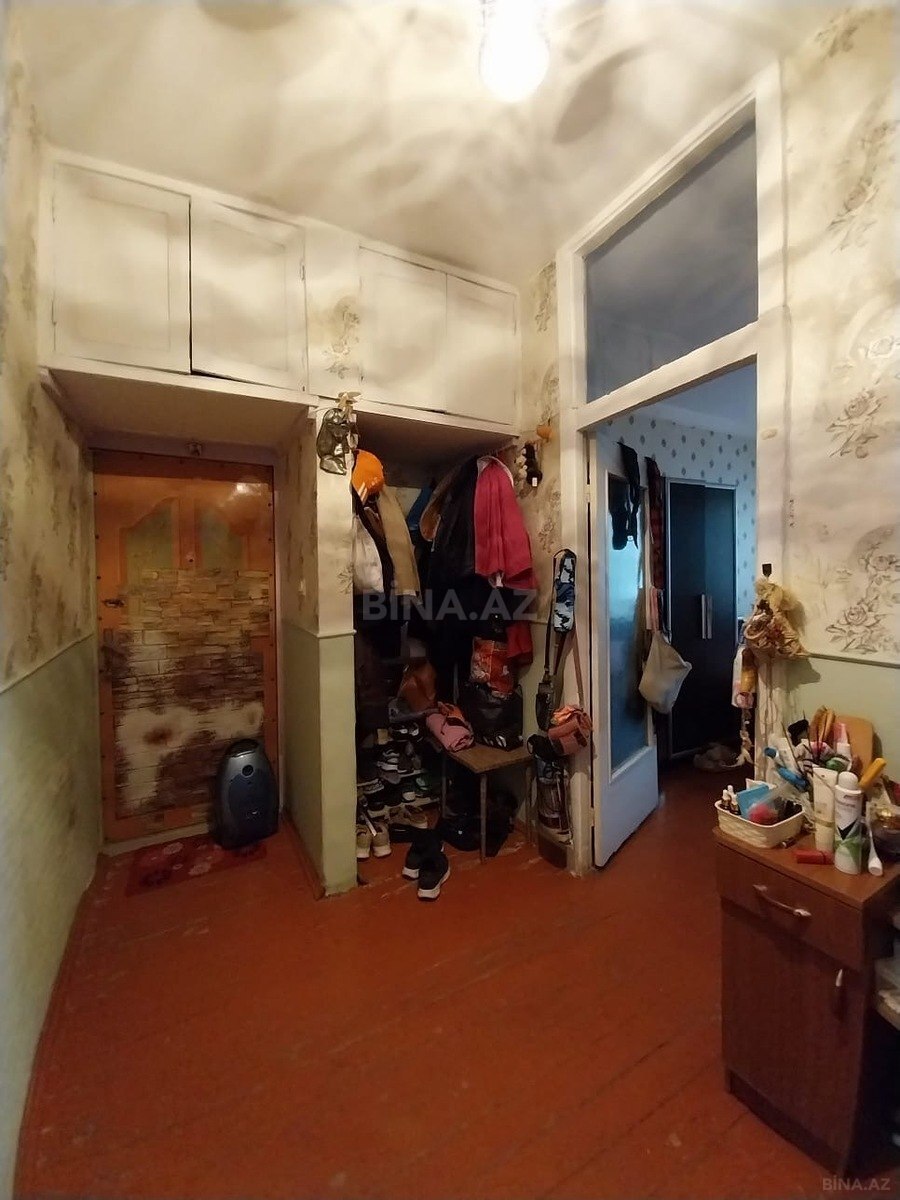 5 otaqlı Köhnə tikili, Həzi Aslanov m., Bakı