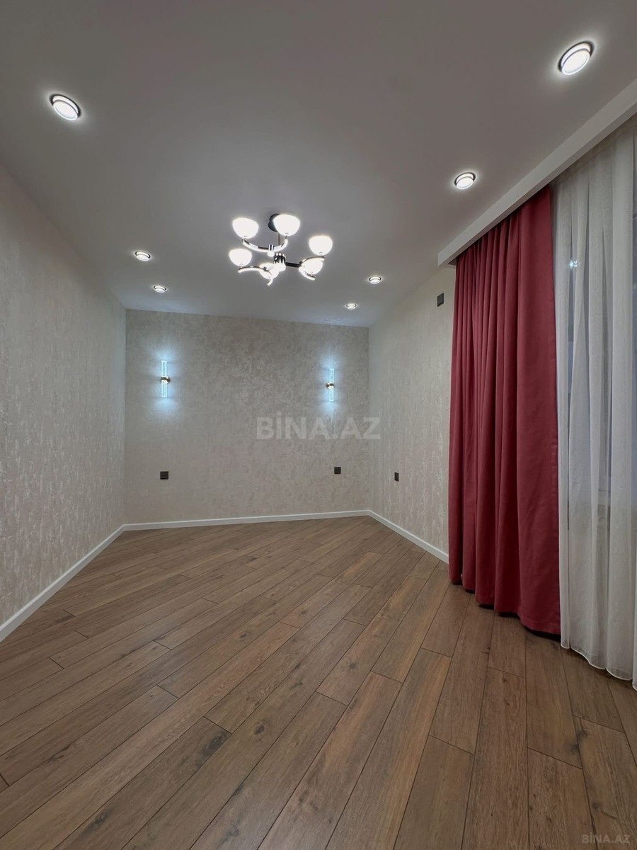 3 otaqlı Köhnə tikili, Həzi Aslanov m., Bakı