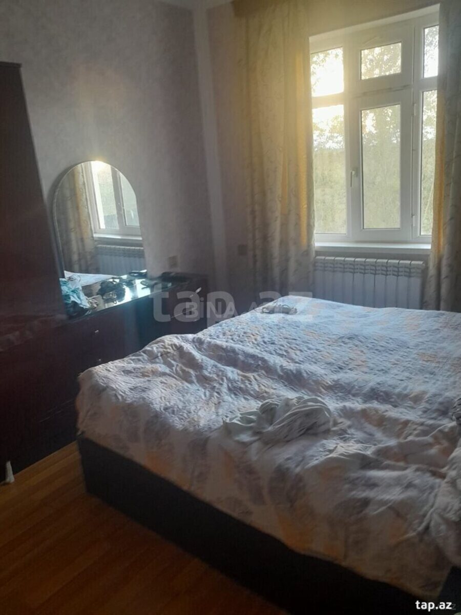 3 otaqlı Köhnə tikili, Sumqayıt