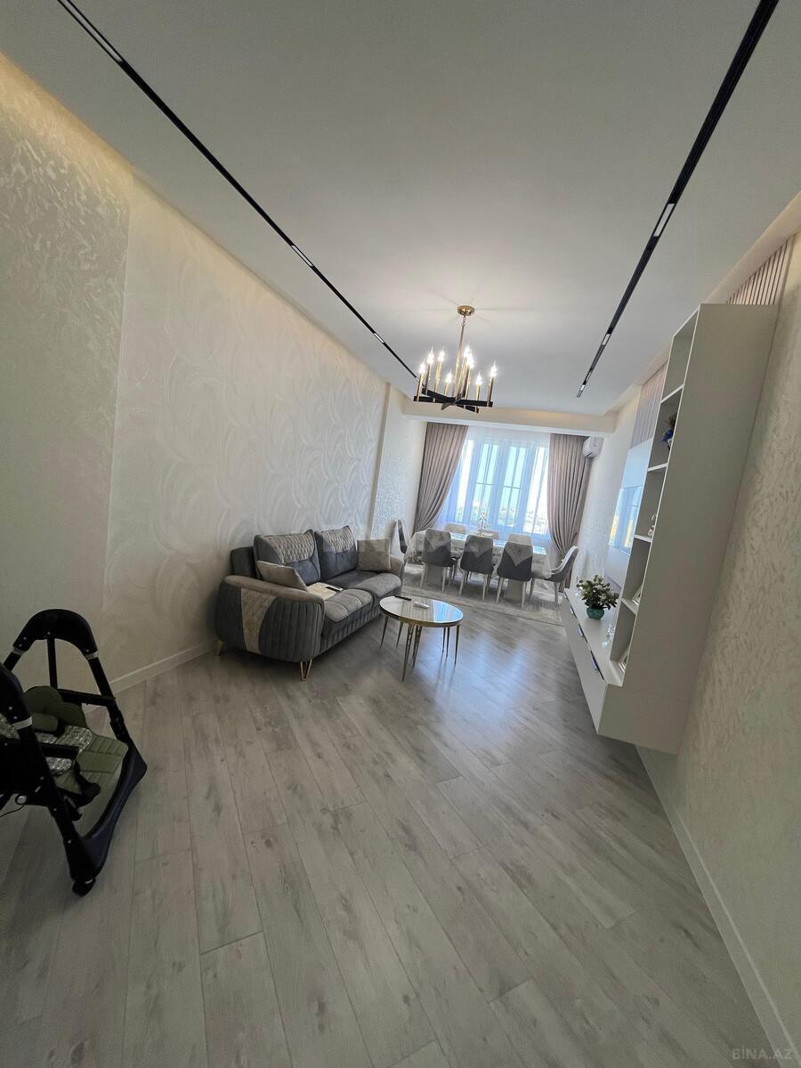 3 otaqlı Yeni tikili, İnşaatçılar m., Bakı