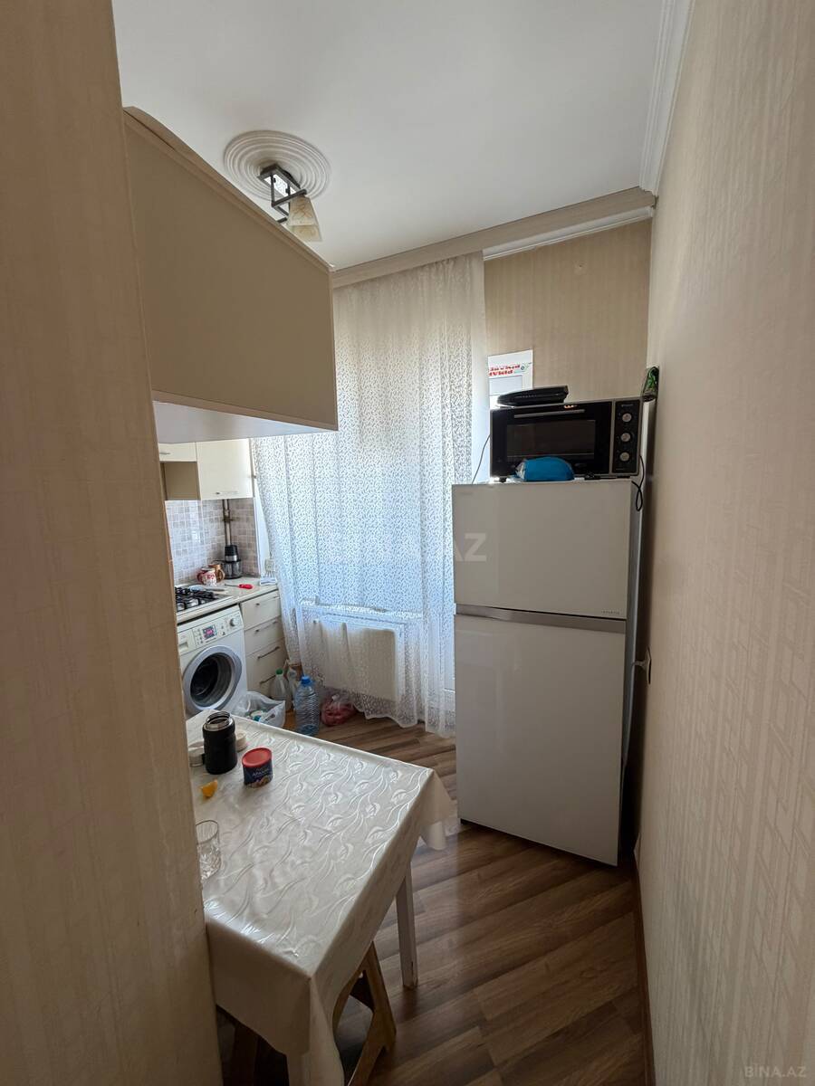 2 otaqlı Köhnə tikili, Xalqlar Dostluğu m., Bakı