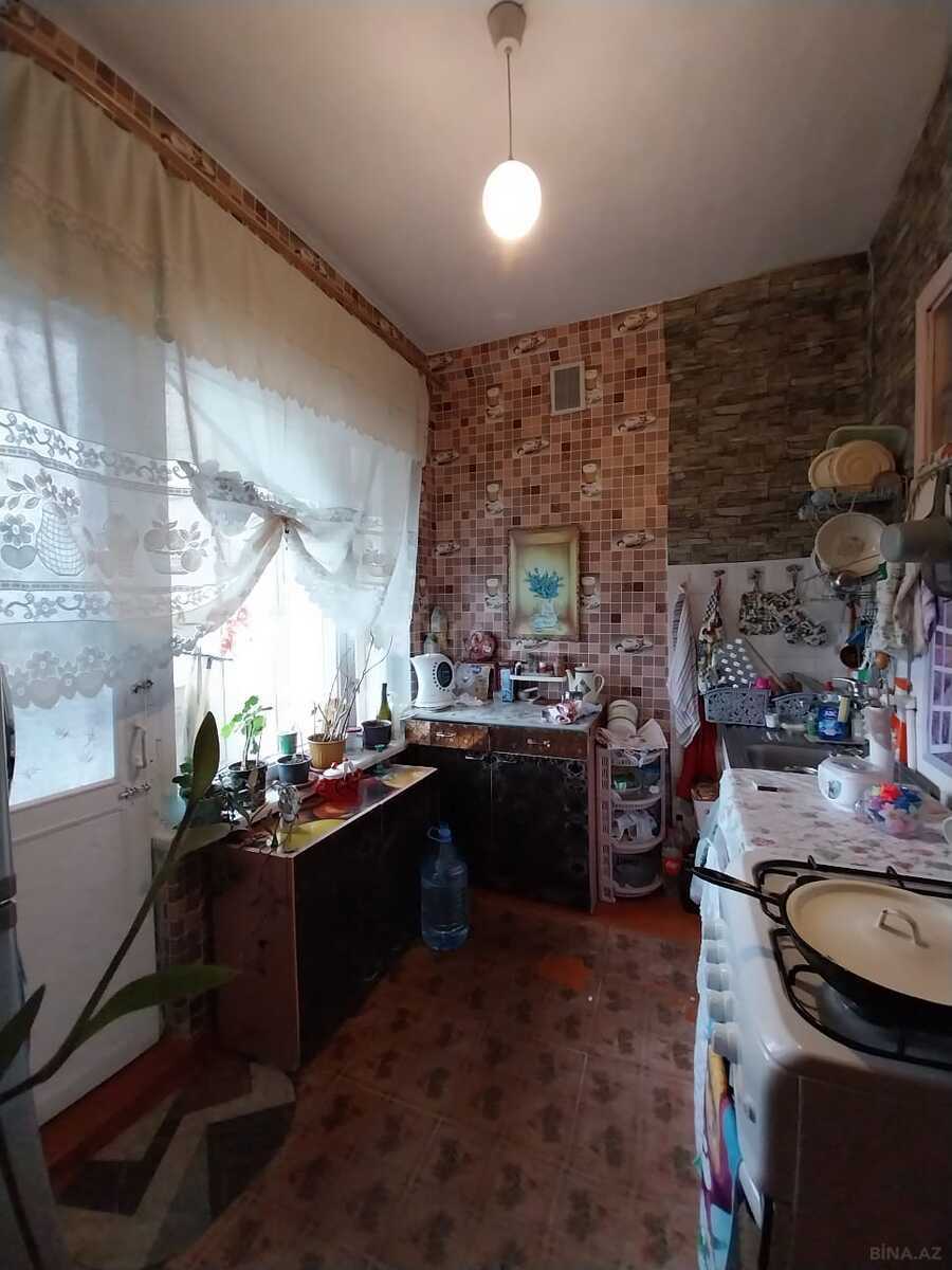 5 otaqlı Köhnə tikili, Həzi Aslanov m., Bakı