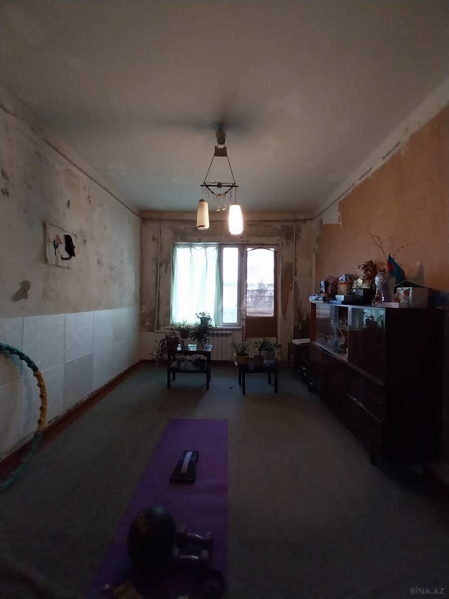 5 otaqlı Köhnə tikili, Həzi Aslanov m., Bakı