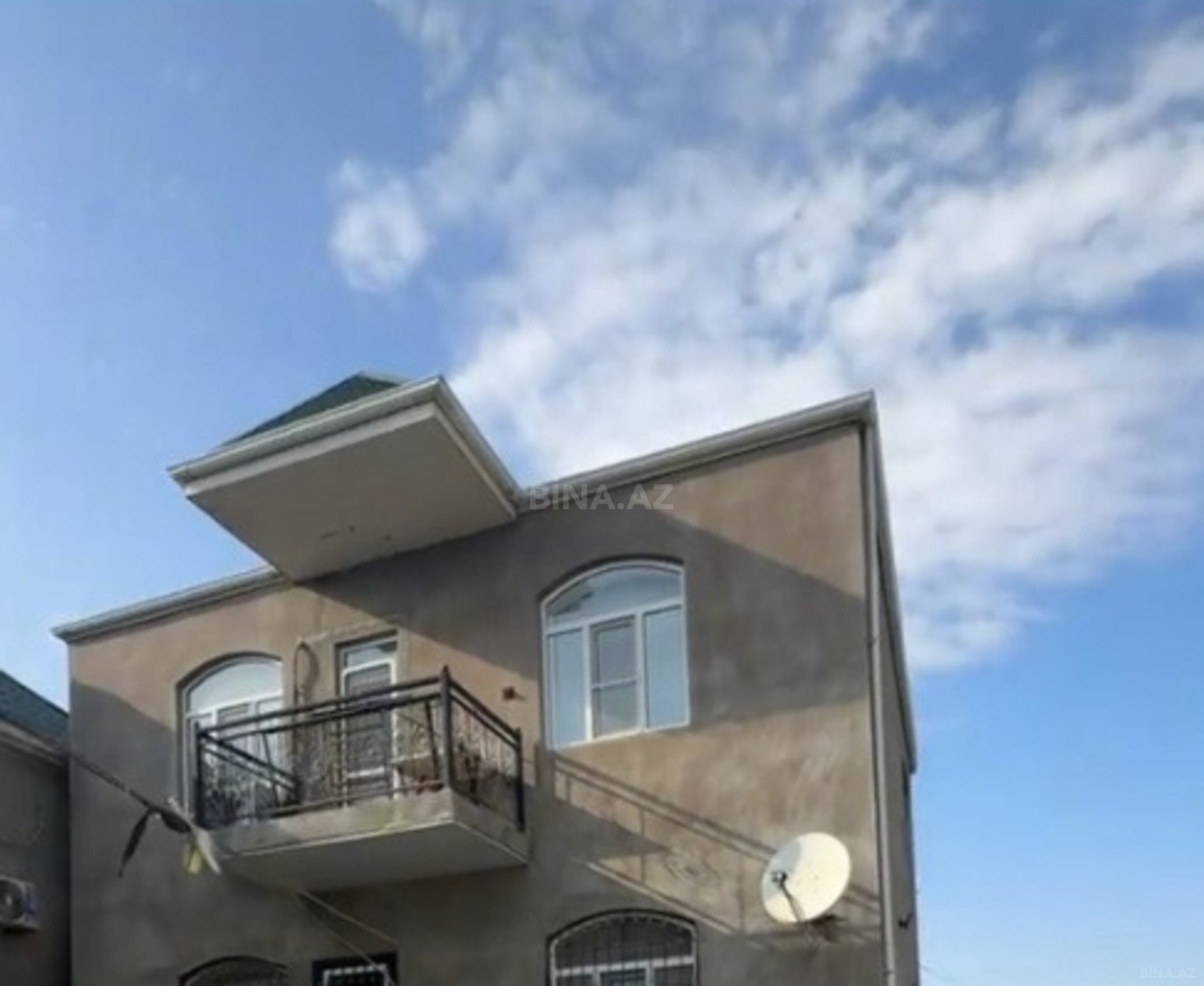 4 otaqlı Həyət evi/Bağ evi, Lökbatan q., Bakı