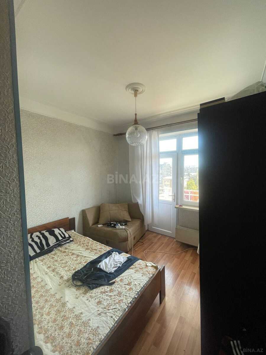 3 otaqlı Köhnə tikili, Əhmədli m., Bakı