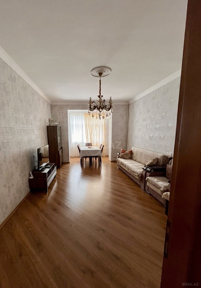 2 otaqlı Köhnə tikili, Elmlər Akademiyası m., Bakı