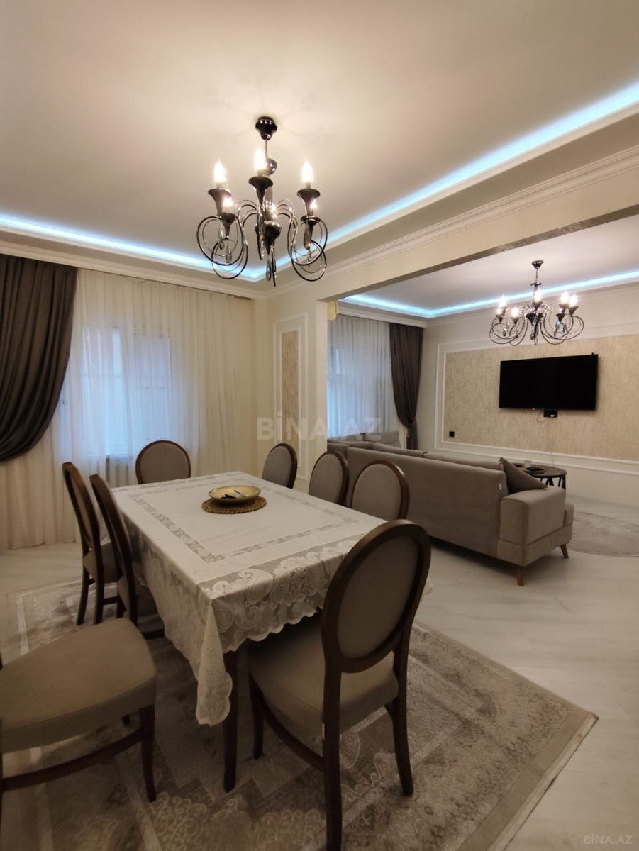 4 otaqlı Köhnə tikili, Əhmədli m., Bakı