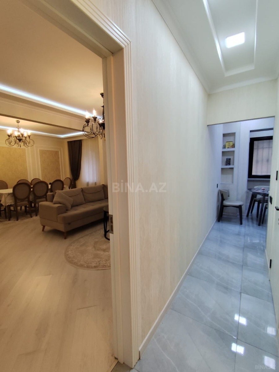 4 otaqlı Köhnə tikili, Əhmədli m., Bakı