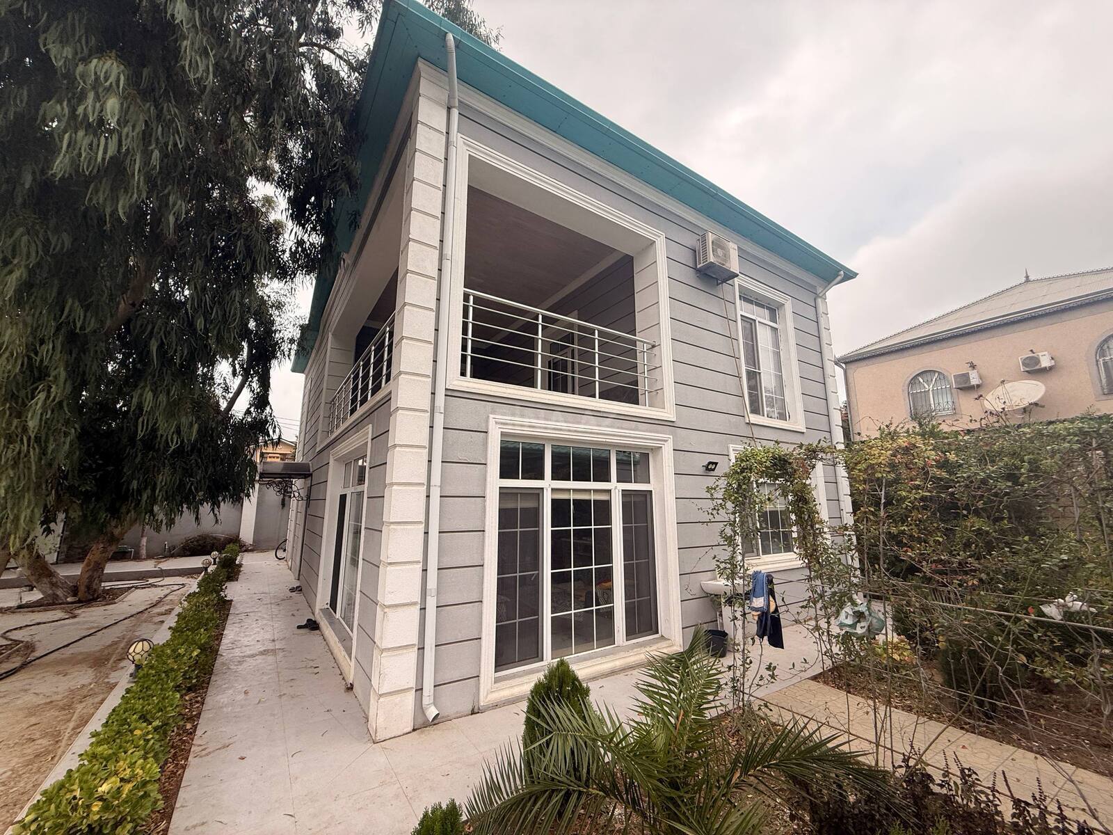 4 otaqlı Həyət evi/Bağ evi, Xəzər r., Bakı