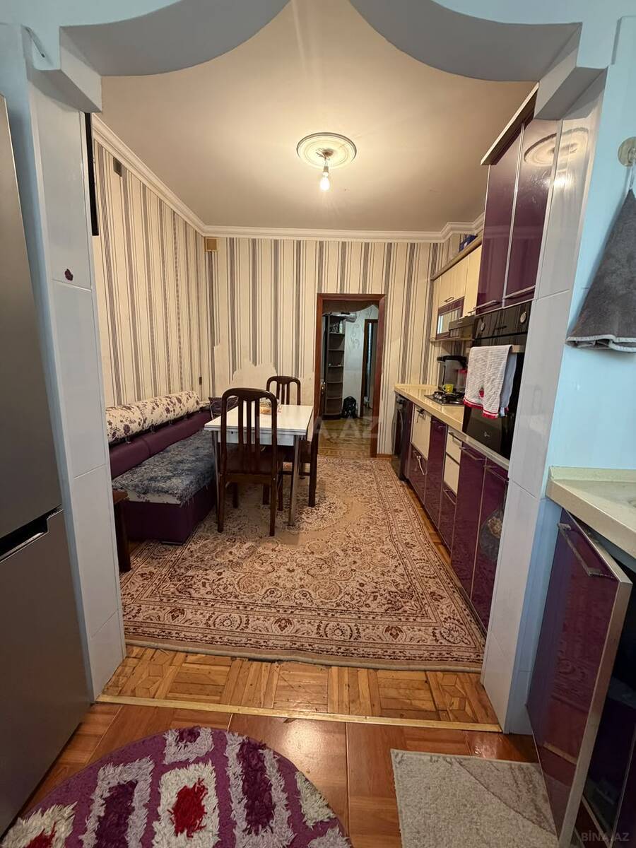 3 otaqlı Köhnə tikili, Əhmədli q., Bakı