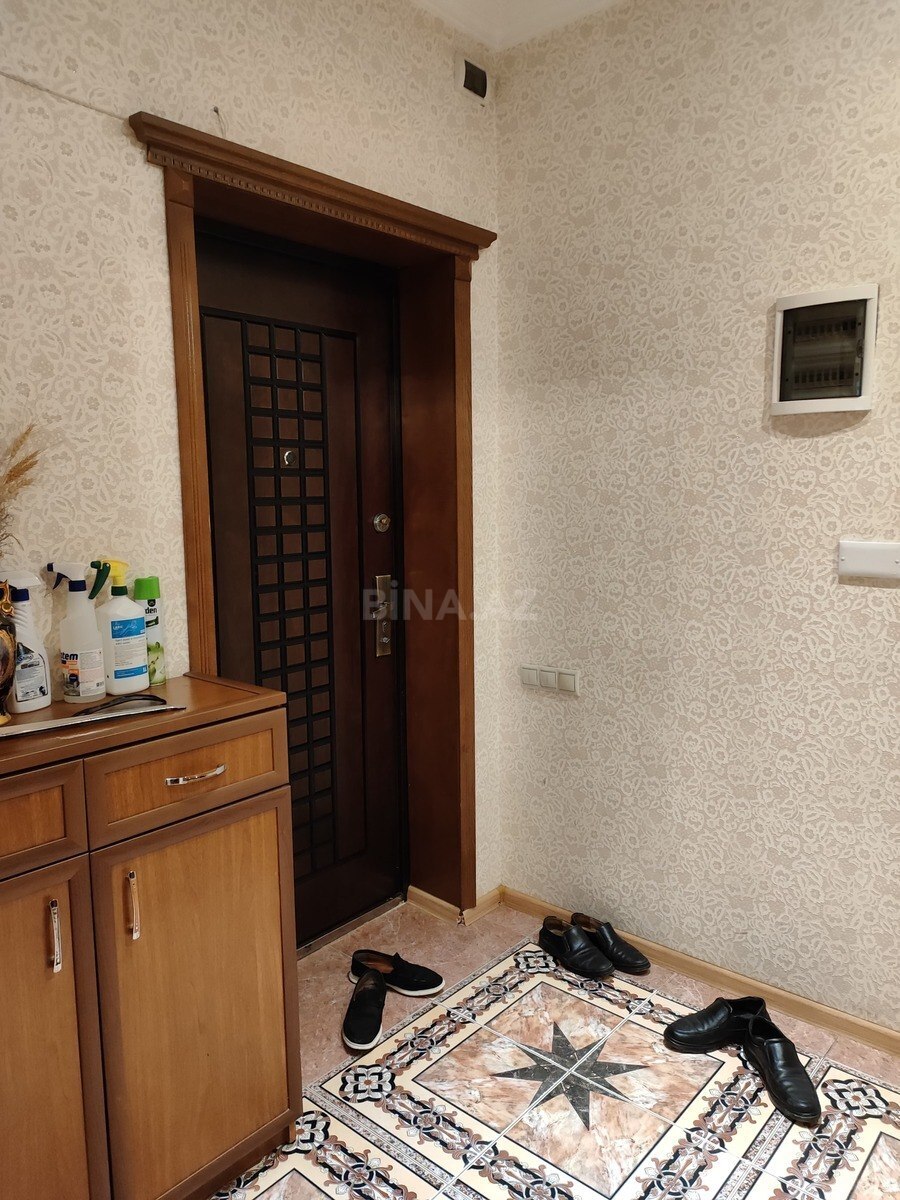 4 otaqlı Yeni tikili, İnşaatçılar m., Bakı