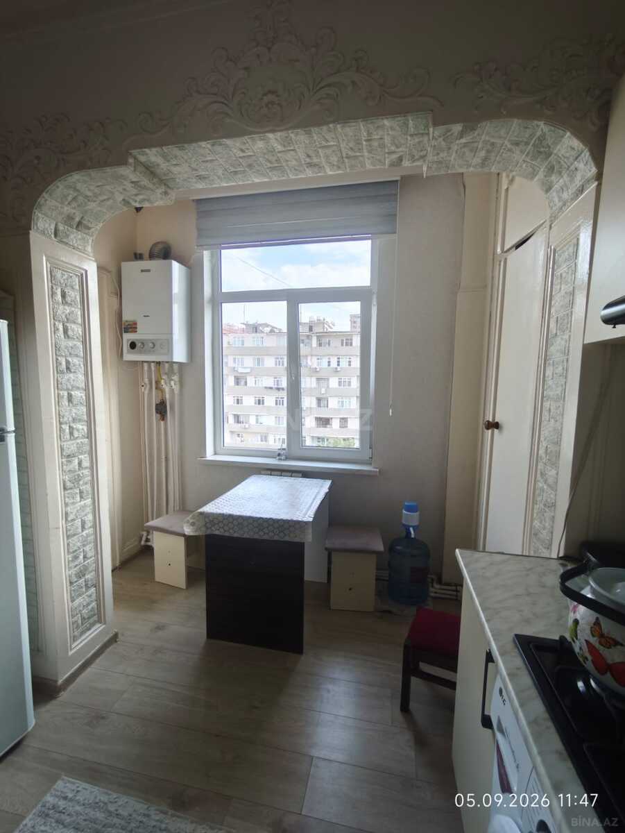 3 otaqlı Köhnə tikili, Əhmədli m., Bakı