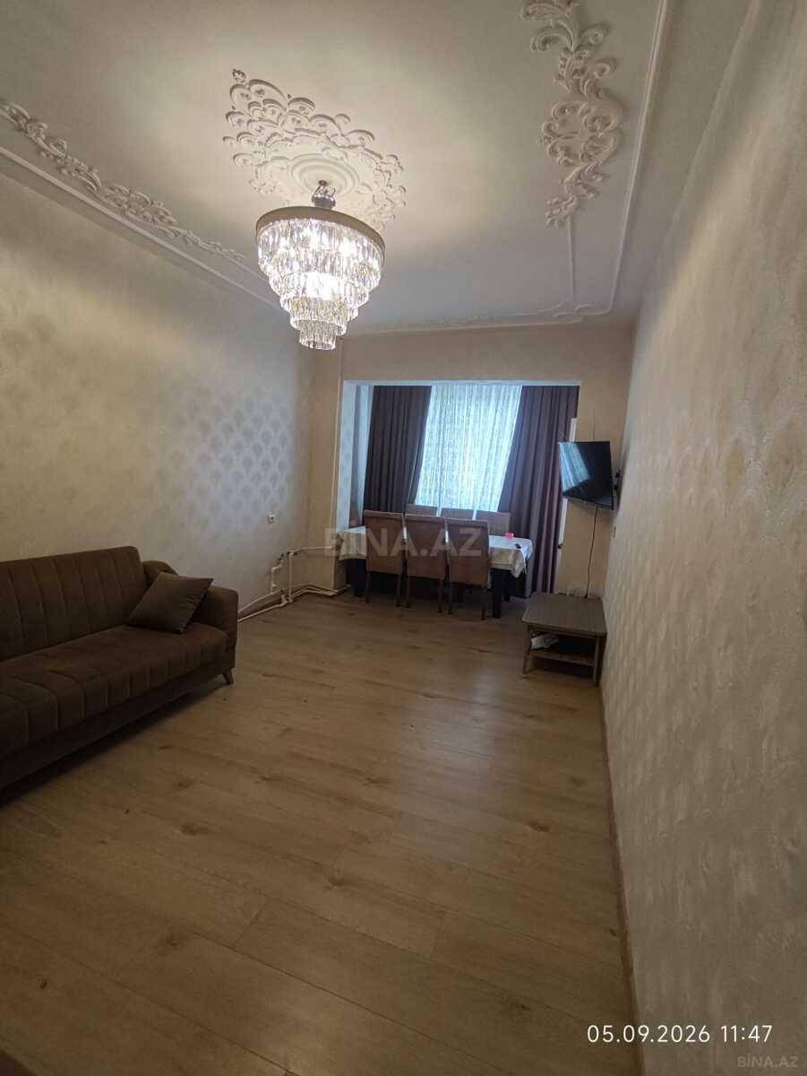 3 otaqlı Köhnə tikili, Əhmədli m., Bakı