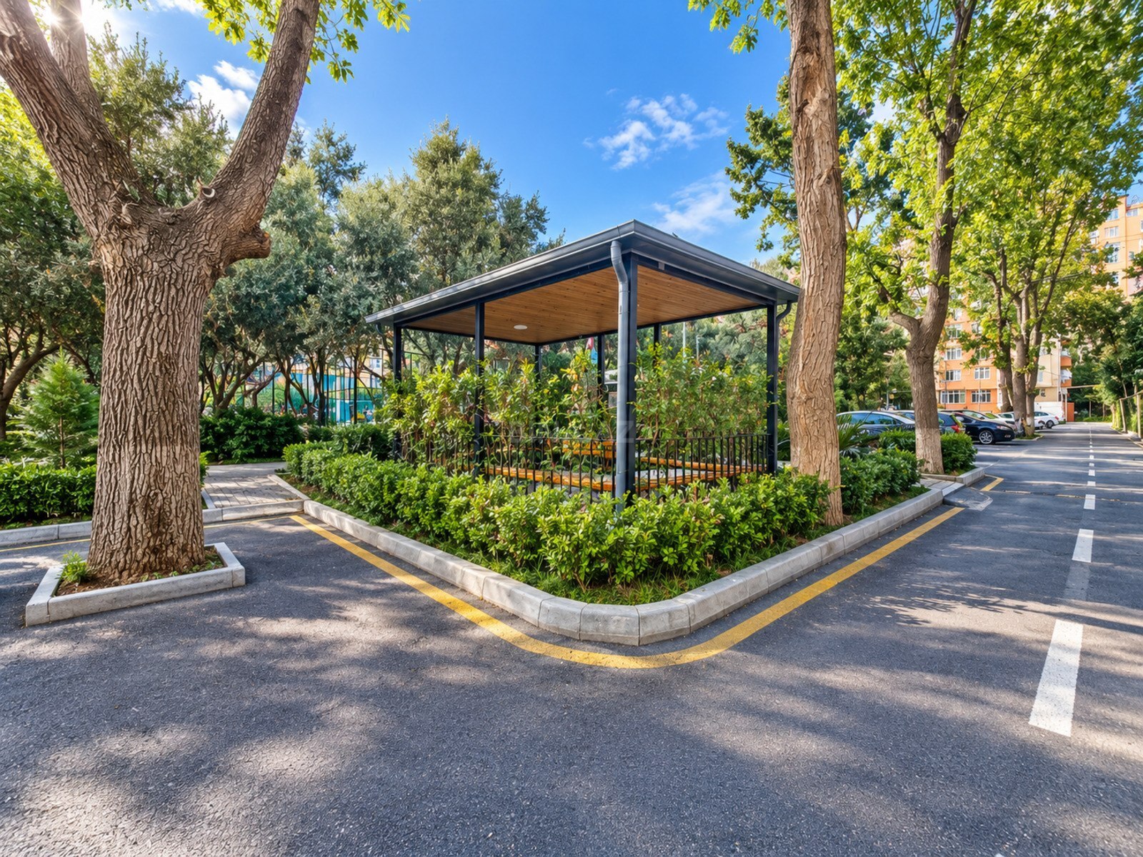 3 otaqlı Köhnə tikili, Qara Qarayev m., Bakı