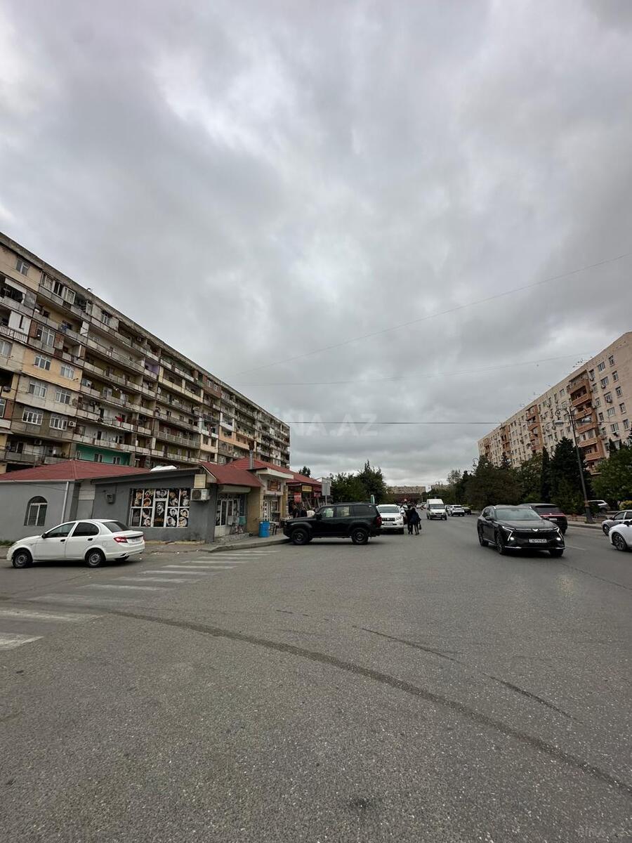 4 otaqlı Köhnə tikili, Qaraçuxur q., Bakı