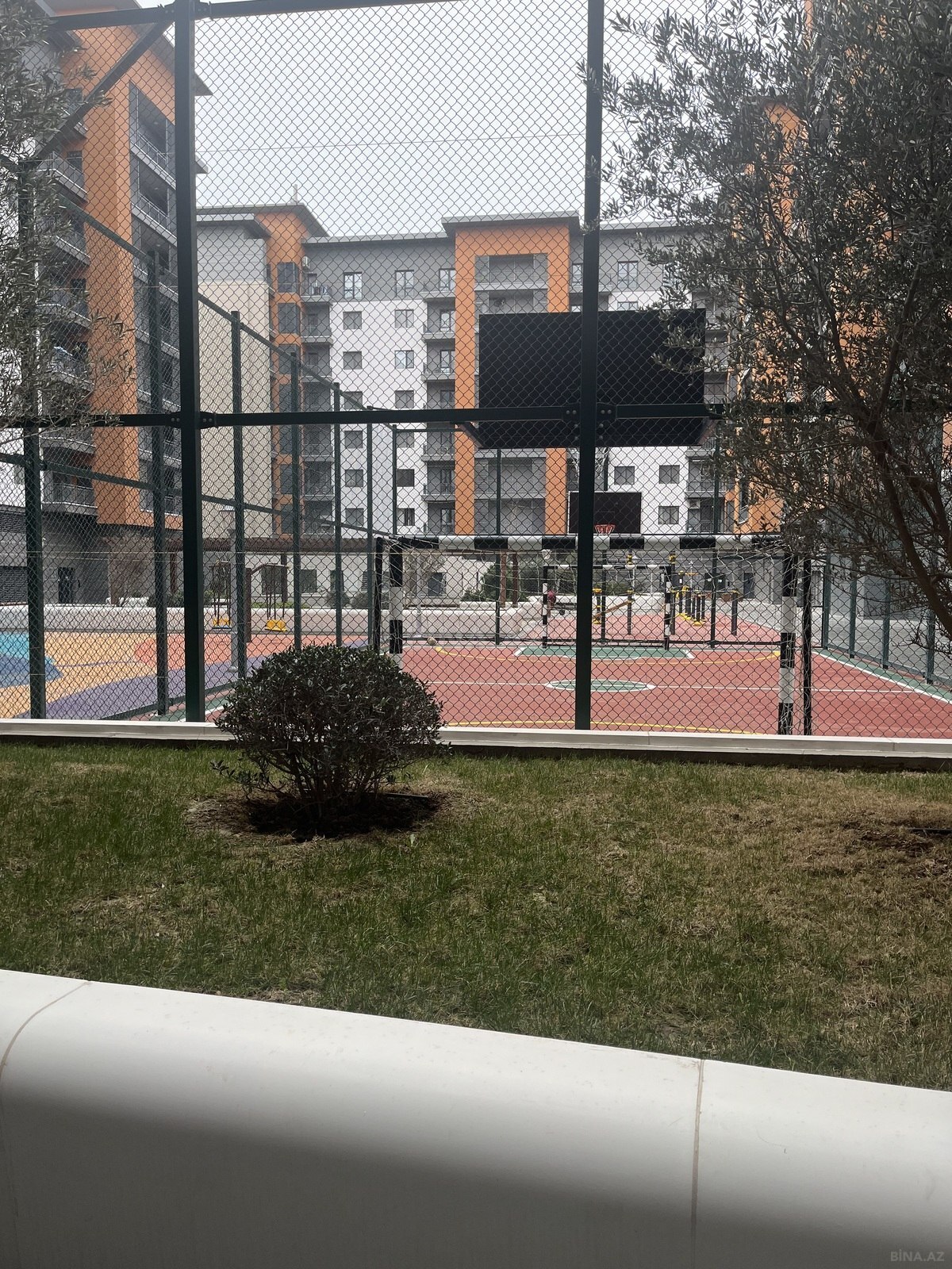 3 otaqlı Yeni tikili, Ağ şəhər q., Bakı