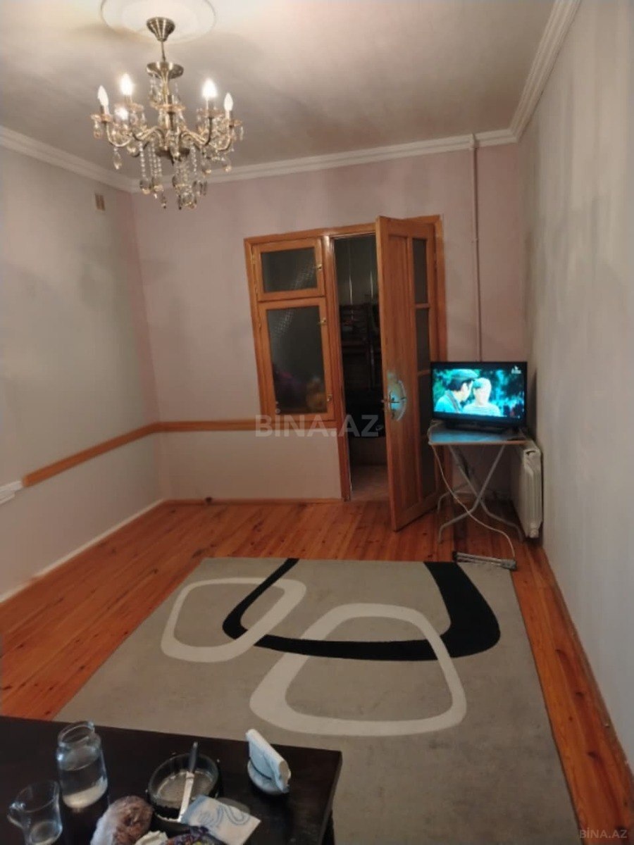 2 otaqlı Köhnə tikili, Yasamal r., Bakı