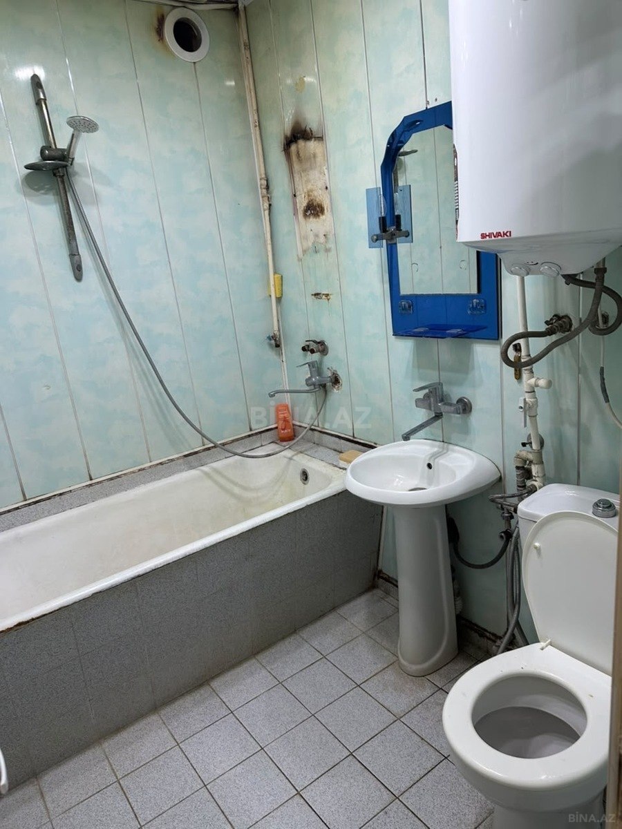 2 otaqlı Köhnə tikili, Əhmədli m., Bakı