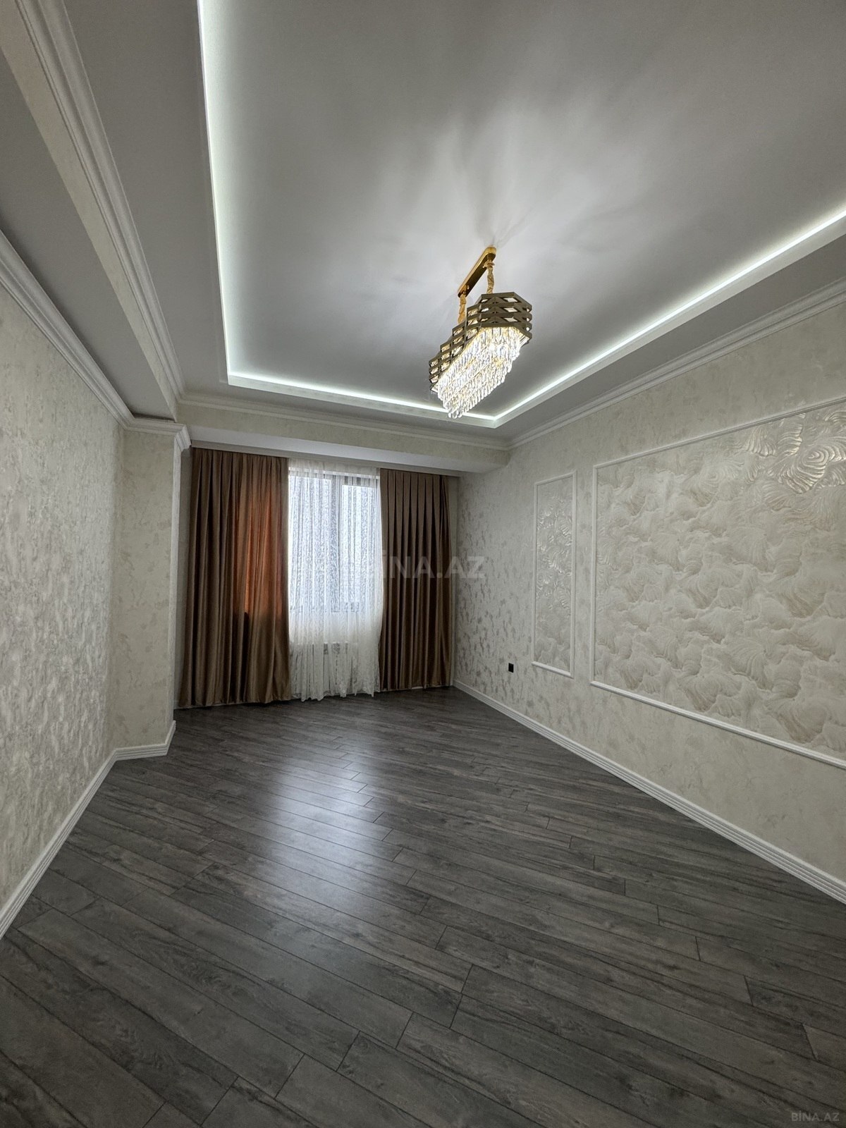 3 otaqlı Yeni tikili, İnşaatçılar m., Bakı