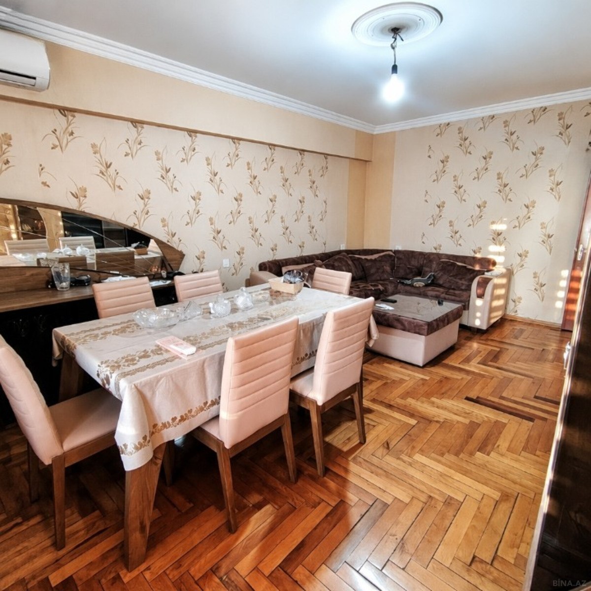 3 otaqlı Köhnə tikili, Əhmədli m., Bakı