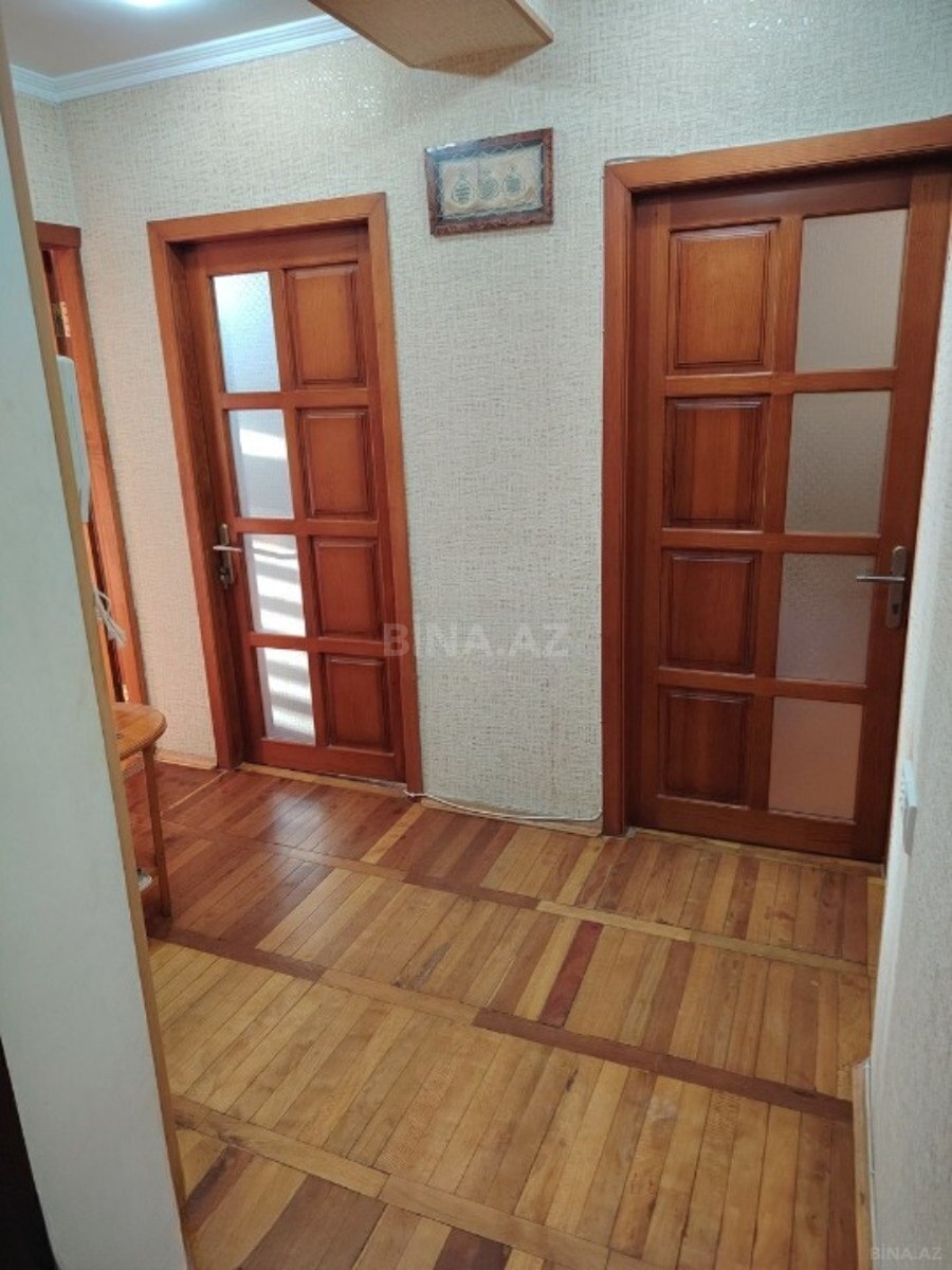 3 otaqlı Köhnə tikili, Əhmədli m., Bakı