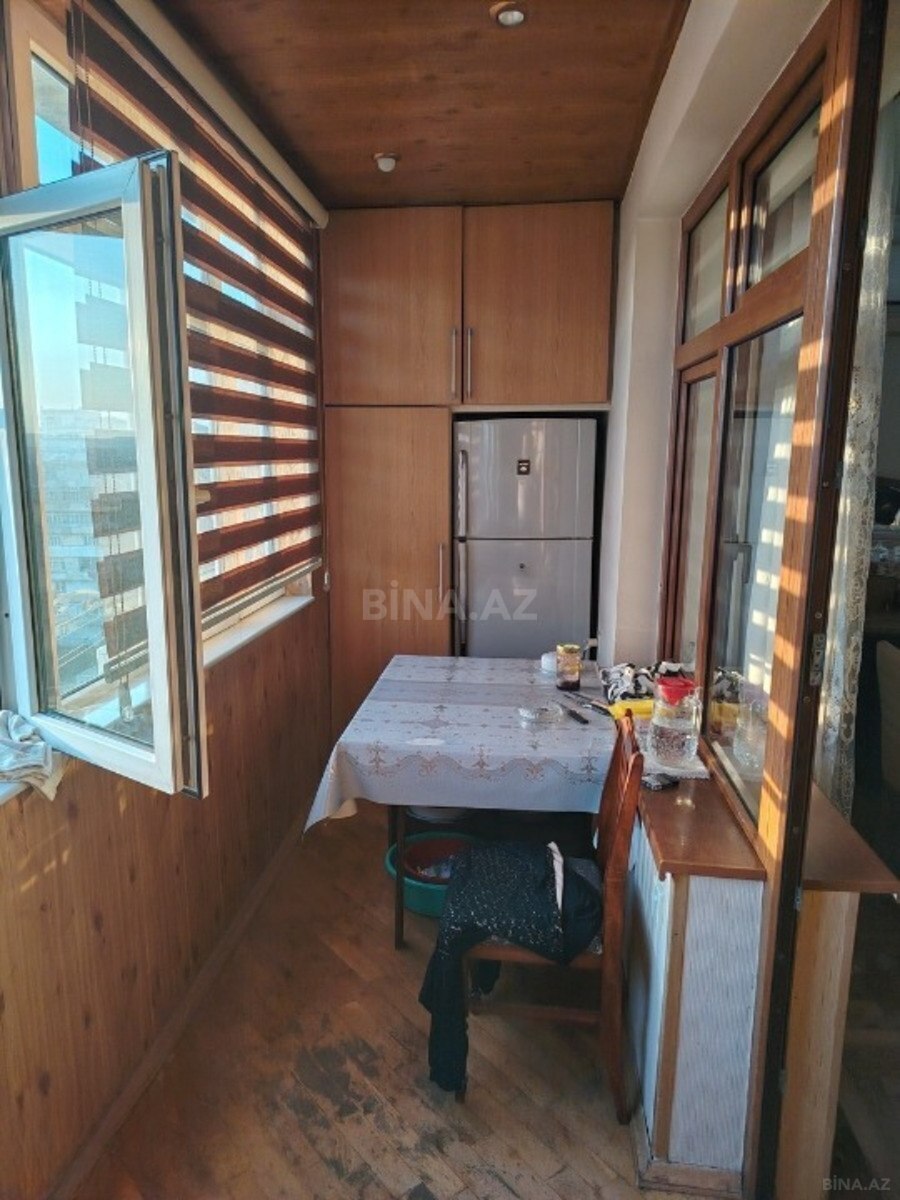 3 otaqlı Köhnə tikili, Əhmədli m., Bakı