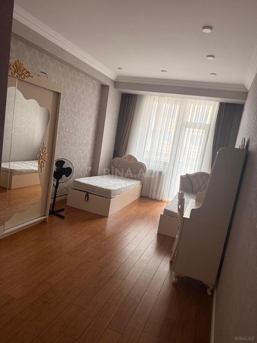 3 otaqlı Yeni tikili, 8 Noyabr m., Bakı