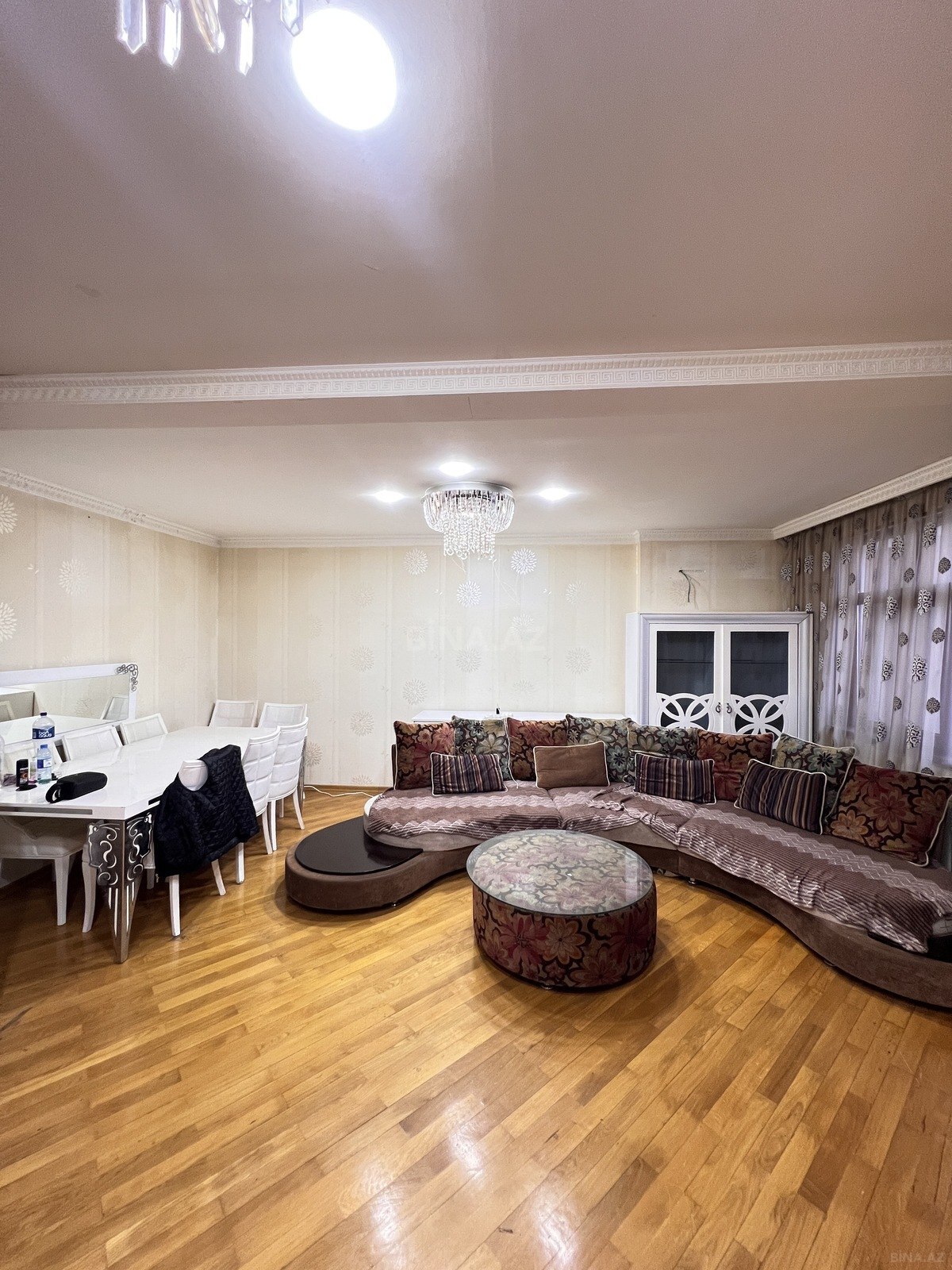 5 otaqlı Köhnə tikili, Əhmədli m., Bakı