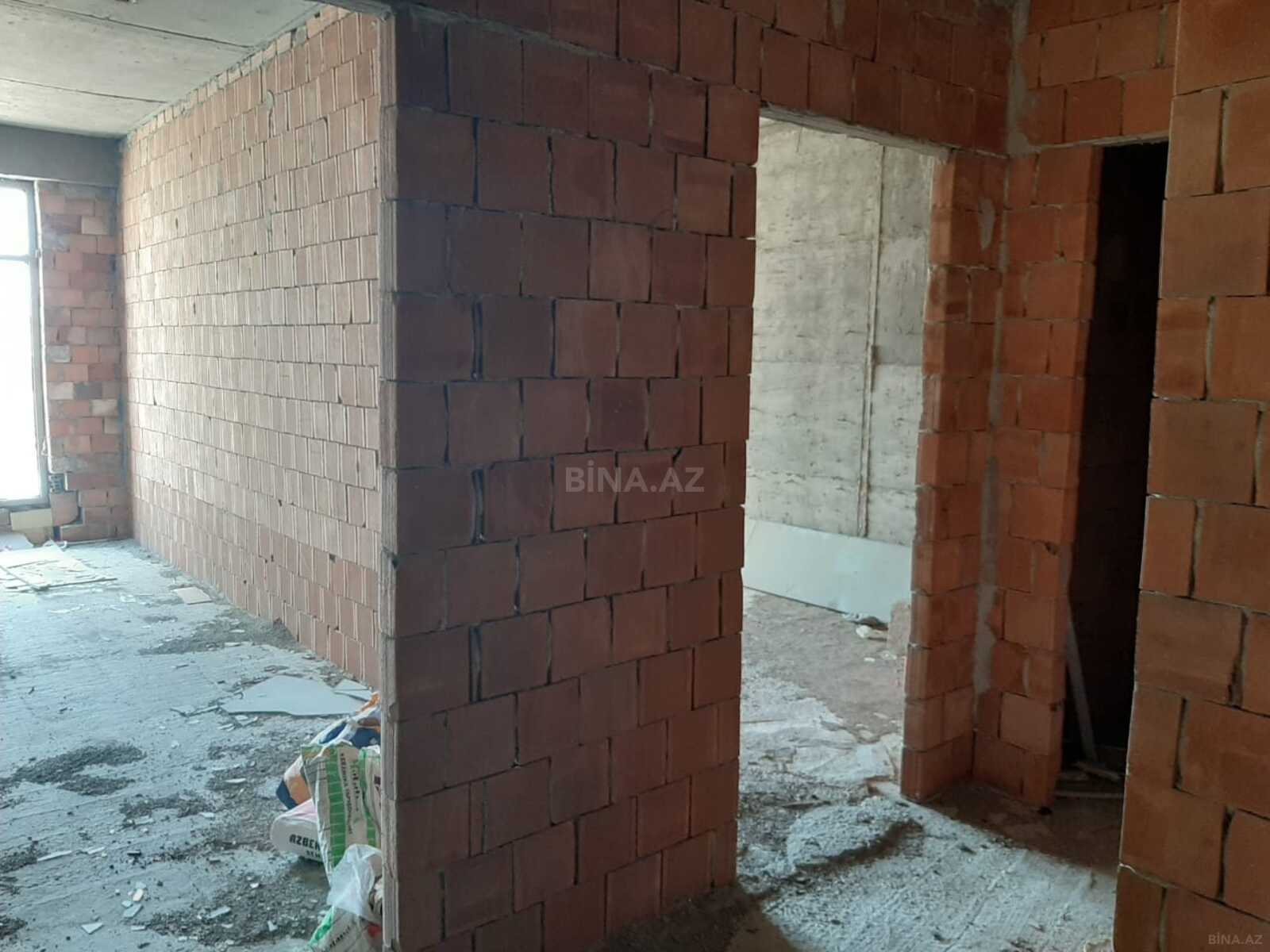 3 otaqlı Yeni tikili, Şah İsmayıl Xətai m., Bakı