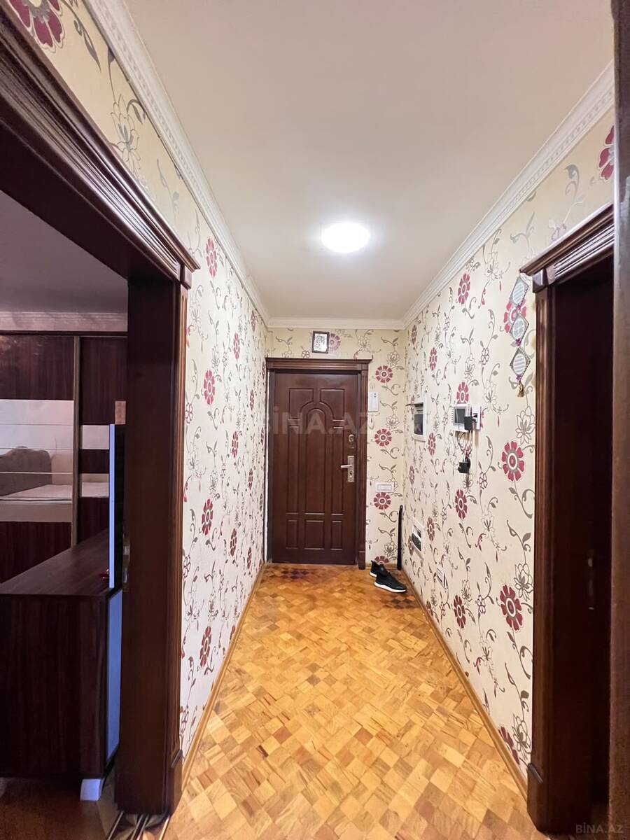 5 otaqlı Köhnə tikili, Əhmədli m., Bakı