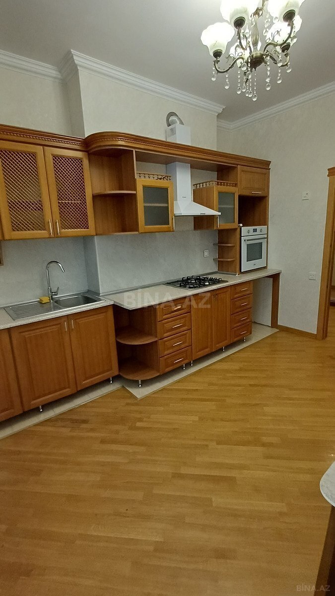 2 otaqlı Yeni tikili, Şah İsmayıl Xətai m., Bakı
