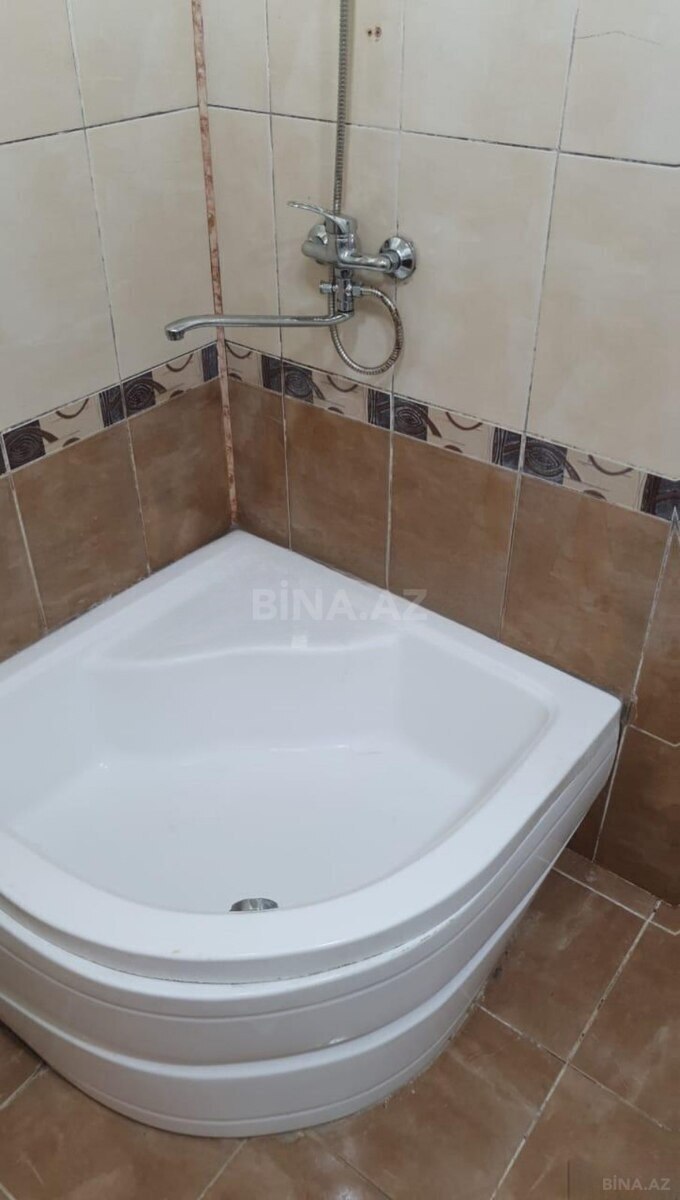 2 otaqlı Köhnə tikili, Memar Əcəmi m., Bakı