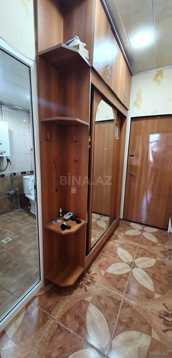 2 otaqlı Köhnə tikili, Memar Əcəmi m., Bakı