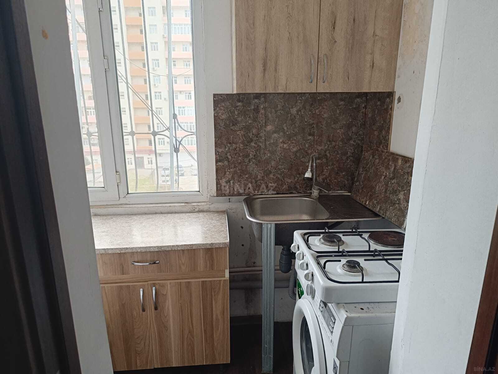 2 otaqlı Köhnə tikili, Həzi Aslanov m., Bakı