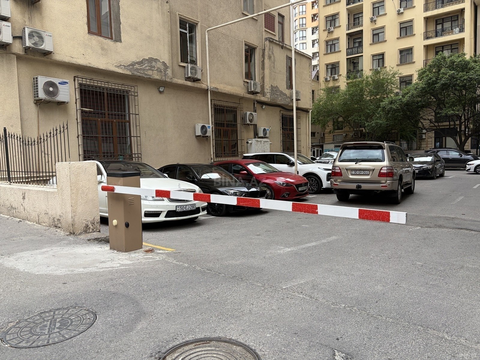 4 otaqlı Yeni tikili, Nəsimi r., Bakı