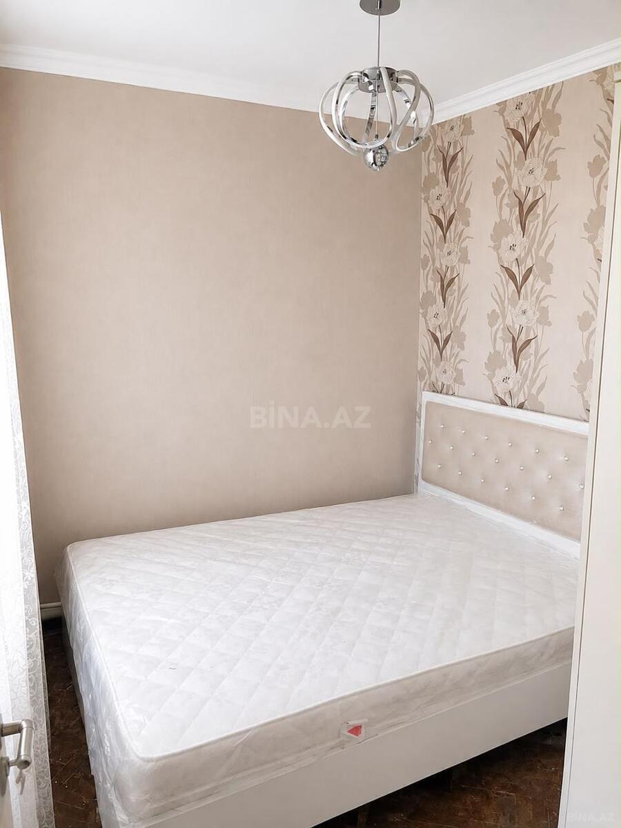 2 otaqlı Köhnə tikili, İnşaatçılar m., Bakı