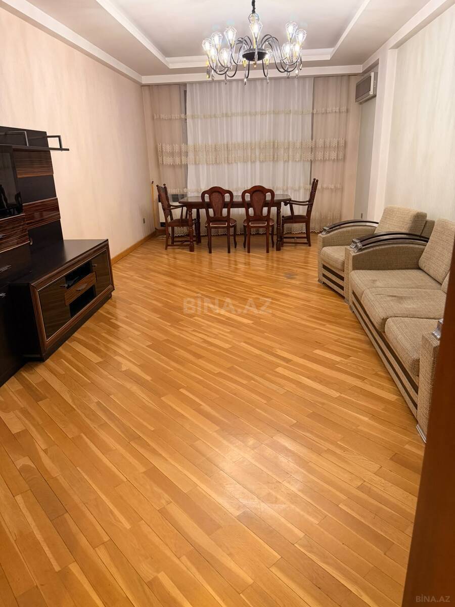 3 otaqlı Yeni tikili, Elmlər Akademiyası m., Bakı