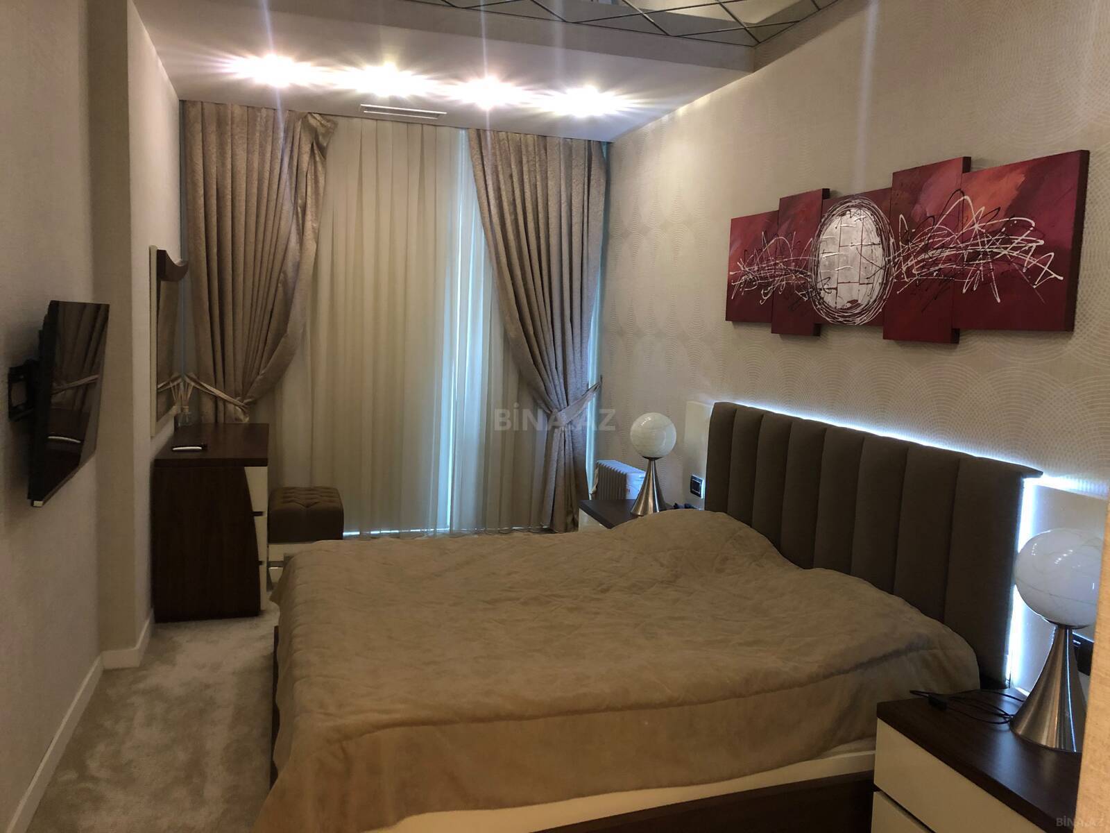 3 otaqlı Yeni tikili, Elmlər Akademiyası m., Bakı