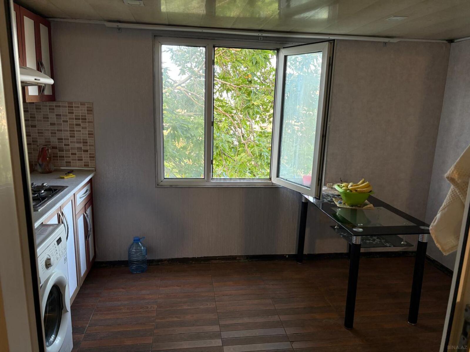 2 otaqlı Köhnə tikili, Gənclik m., Bakı